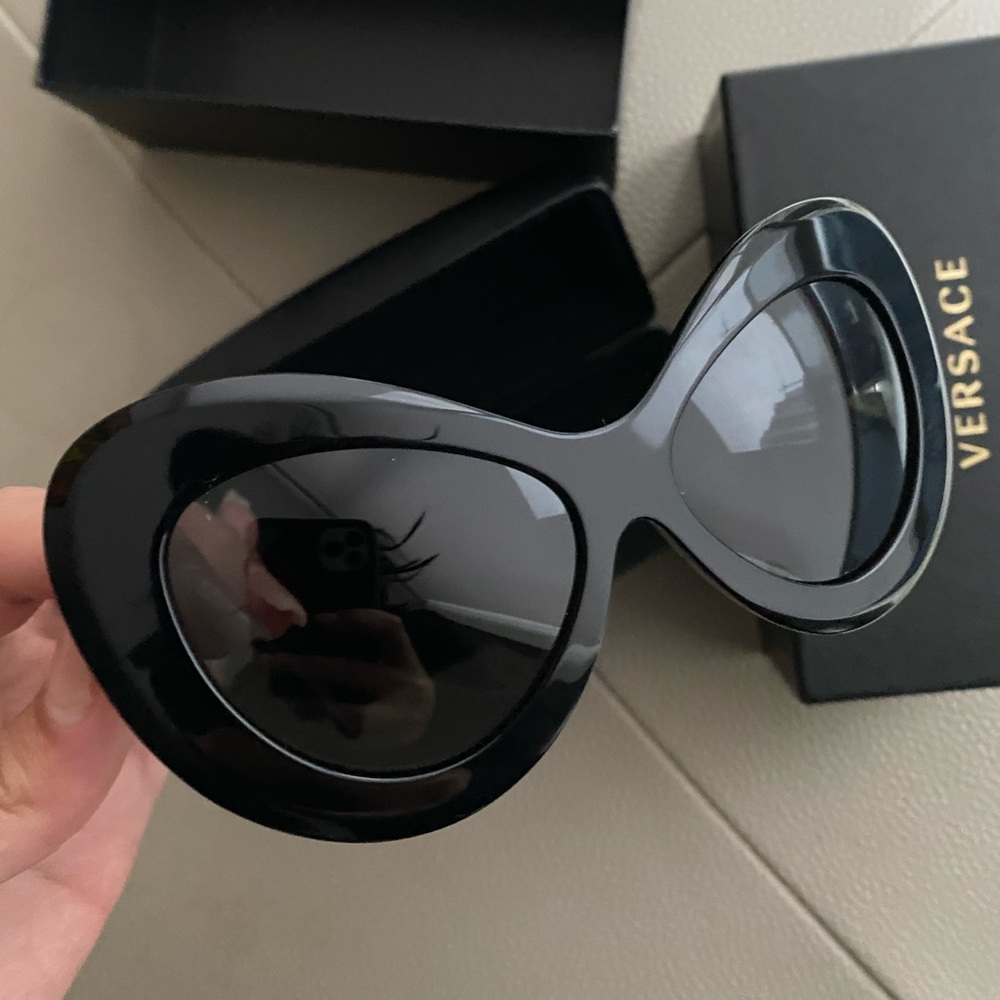 Versace Large sunglasses